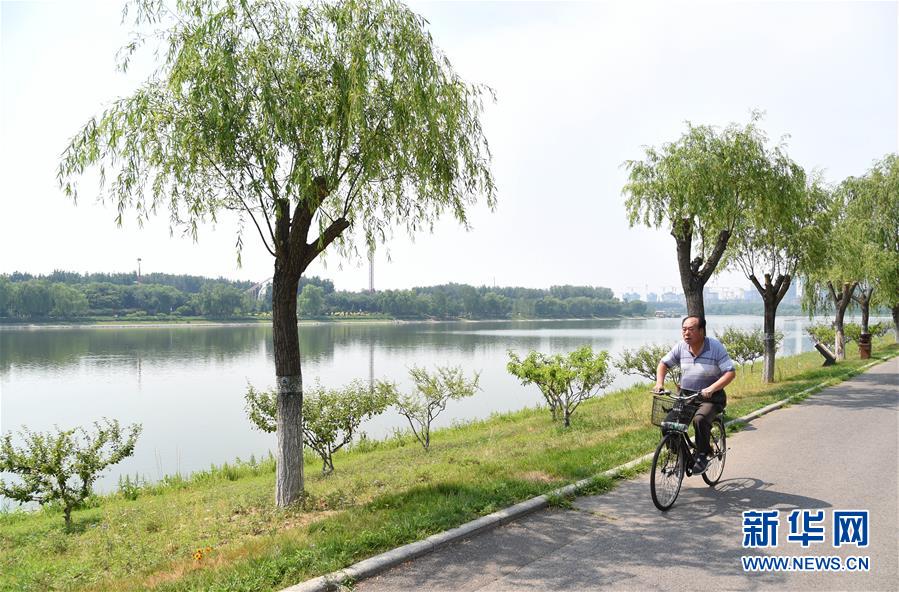 (壯麗70年·奮斗新時代——共和國發(fā)展成就巡禮·圖文互動)(6)千年古城崛起大國首都——北京70年跨越式發(fā)展紀(jì)實