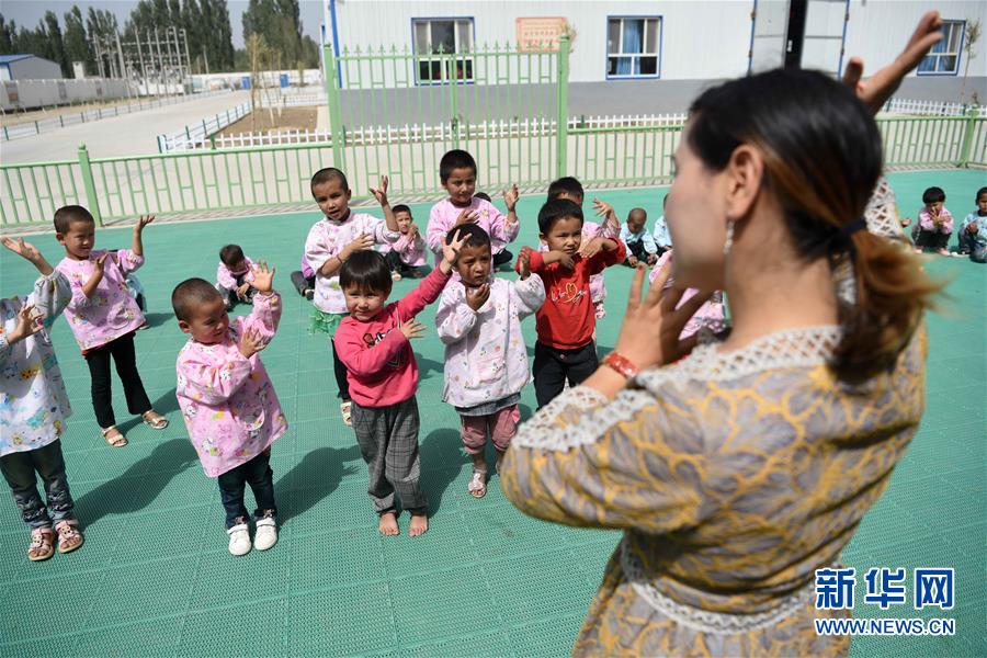 （決戰(zhàn)決勝脫貧攻堅&middot;圖文互動）（6）&ldquo;她力量&rdquo;托起南疆脫貧攻堅&ldquo;新引擎&rdquo;