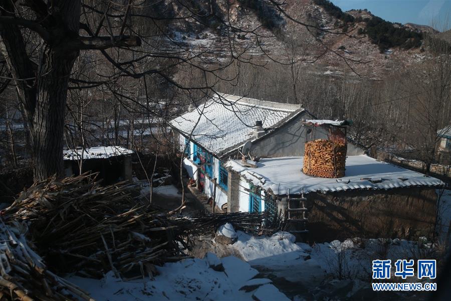 （集中連片特困地區(qū)貧困村調(diào)研行&middot;圖文互動）（1）只要有信心，黃土變成金&mdash;&mdash;河北阜平縣駱駝灣村和顧家臺村脫貧調(diào)查 