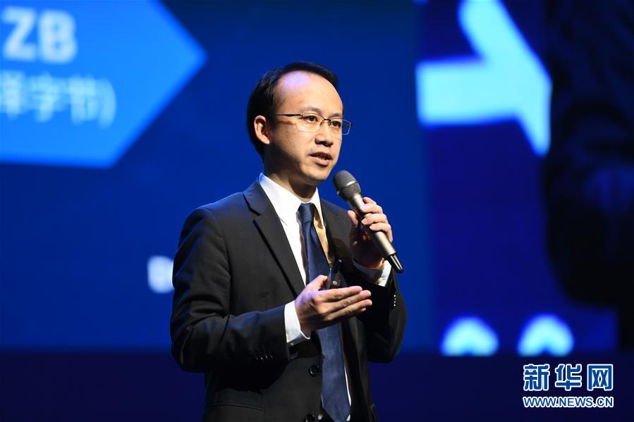 （新華全媒頭條&middot;圖文互動(dòng)）（6）心算、珠算到超算 計(jì)算&ldquo;極限&rdquo;該如何突破？&mdash;&mdash;世界計(jì)算機(jī)大會(huì)新觀察