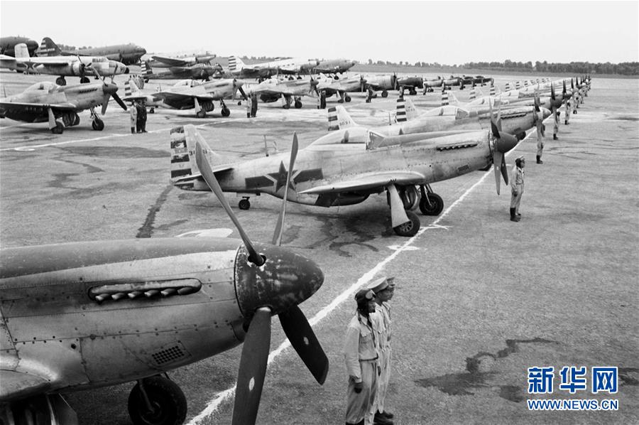 （壯麗70年&middot;奮斗新時(shí)代&mdash;&mdash;新中國崢嶸歲月&middot;圖文互動(dòng)）建設(shè)革命化、現(xiàn)代化、正規(guī)化的國防軍