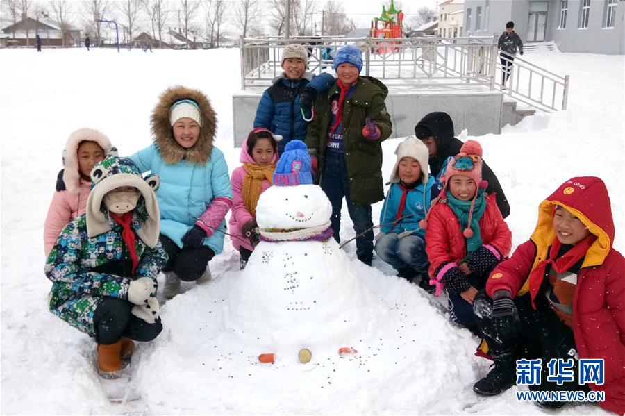 （不忘初心、牢記使命&middot;圖文互動）（4）鄉(xiāng)村教師袁艷敏：點亮山區(qū)孩子的夢