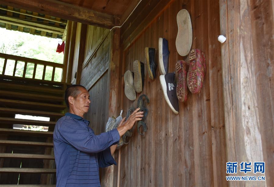 （愛國(guó)情 奮斗者&middot;圖文互動(dòng)）（4）貴州印江高石坎護(hù)林隊(duì)：半輩子，以林場(chǎng)為家