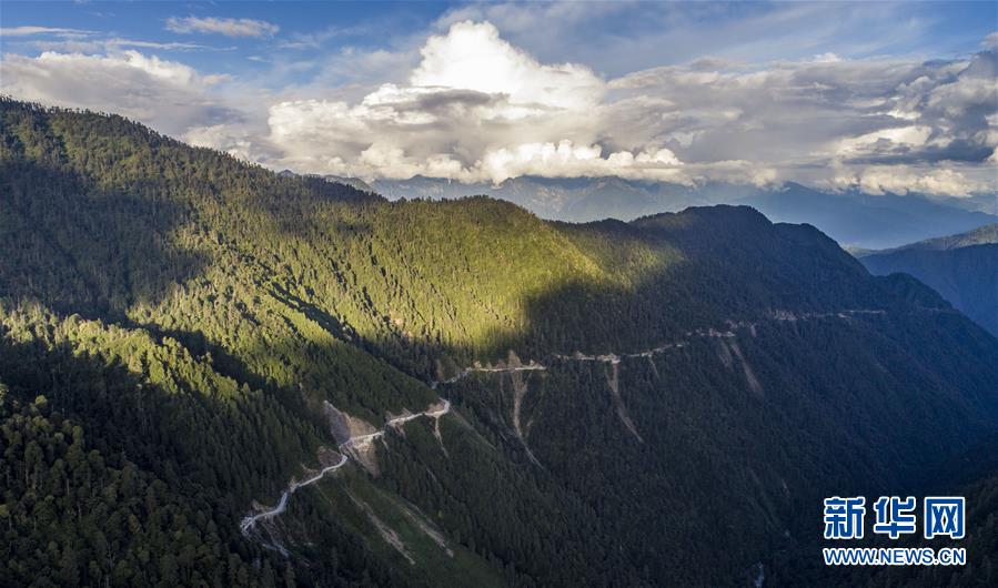 （圖文互動(dòng)）（2）太陽(yáng)照耀&ldquo;人類童年&rdquo;&mdash;&mdash;新時(shí)代直過(guò)民族脫貧攻堅(jiān)紀(jì)事