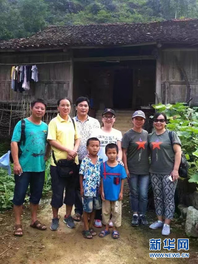 （圖文互動）（2）&ldquo;擔起山里娃沉甸甸的夢想&rdquo;&mdash;&mdash;記廣西大石山區(qū)小學教師蒙曉梅