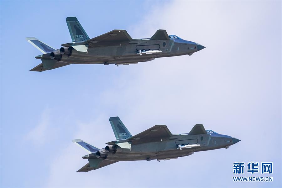 （圖文互動(dòng)）（3）空軍航空開放活動(dòng)&ldquo;第一現(xiàn)場(chǎng)&rdquo;透射強(qiáng)國(guó)興軍新航跡