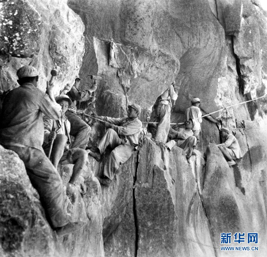 （新華全媒頭條&middot;圖文互動(dòng)）（5）沒(méi)有終結(jié)的尋找&mdash;&mdash;追尋川藏公路上的一位無(wú)名烈士