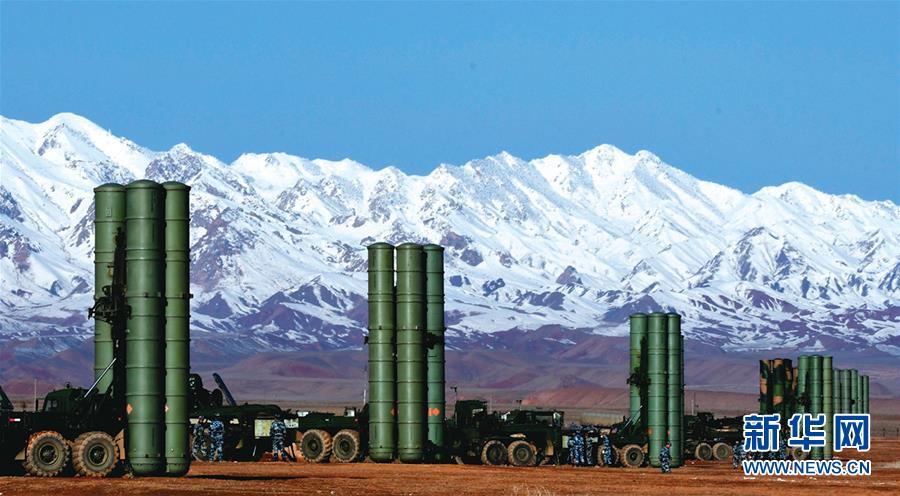 （新華全媒頭條&middot;人民空軍70年&middot;圖文互動）（6）陽光照耀奮飛的航程&mdash;&mdash;黨中央、中央軍委和習主席關(guān)心人民空軍建設(shè)發(fā)展紀實