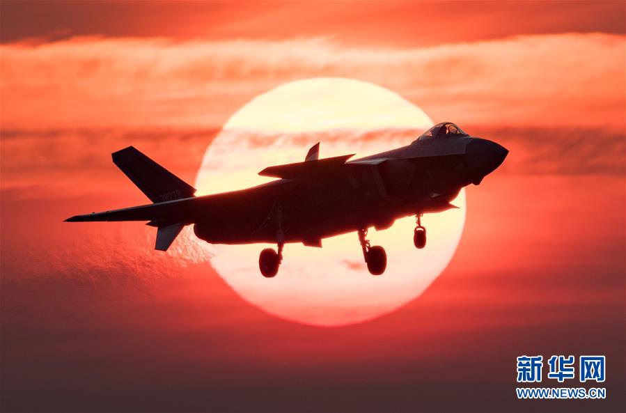 (人民空軍70年·圖文互動)(2)奮飛空天向打贏——人民空軍戰(zhàn)斗力建設成就述評