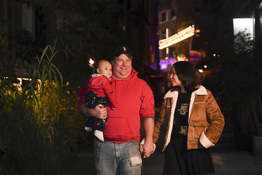 (在習(xí)近平新時(shí)代中國(guó)特色社會(huì)主義思想指引下——新時(shí)代新作為新篇章·總書記關(guān)切開放事·圖文互動(dòng))(3)中國(guó)引力:在開放的中國(guó)共創(chuàng)幸福