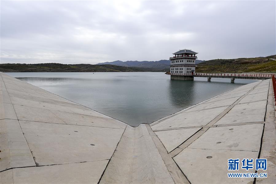 (新華全媒頭條·圖文互動)(9)從水困到水興——寧夏“水樣本”中的發(fā)展密碼