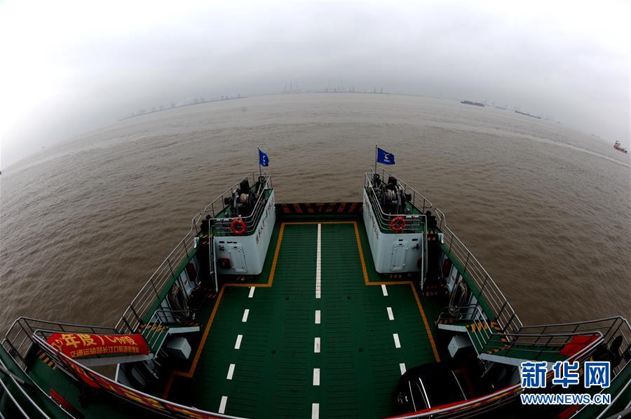 （圖文互動(dòng)）（1）長(zhǎng)江口生態(tài)修復(fù)見(jiàn)成效 水下長(zhǎng)出147公里&ldquo;人工魚(yú)礁&rdquo; 