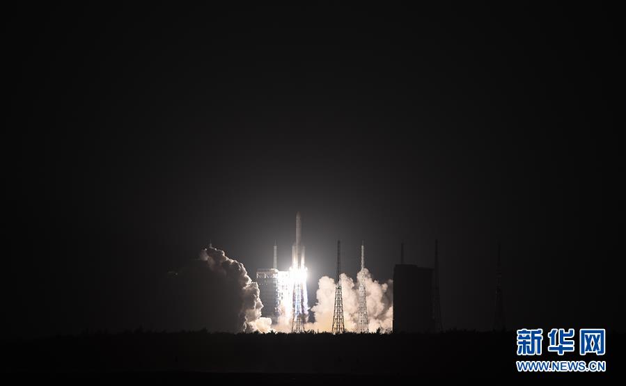 (新華全媒頭條·圖文互動)(2)“胖五”問天記——中國“最強火箭”長征五號復(fù)出紀實