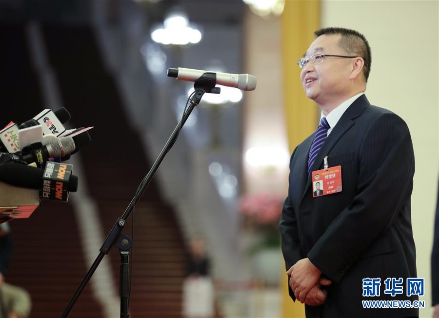 （兩會(huì)&middot;面對(duì)面）（8）采訪部長(zhǎng)