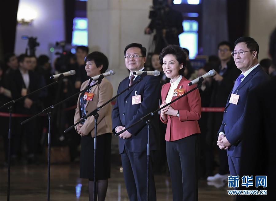 （新華全媒頭條&middot;圖文互動）（8）2019&mdash;&mdash;春天里的中國兩會故事