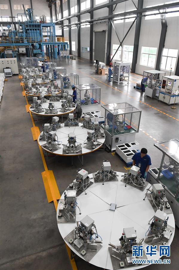 （新華全媒頭條&middot;圖文互動(dòng)）（8）創(chuàng)新，在復(fù)興的征程上&mdash;&mdash;以習(xí)近平同志為核心的黨中央關(guān)心科技創(chuàng)新工作紀(jì)實(shí)