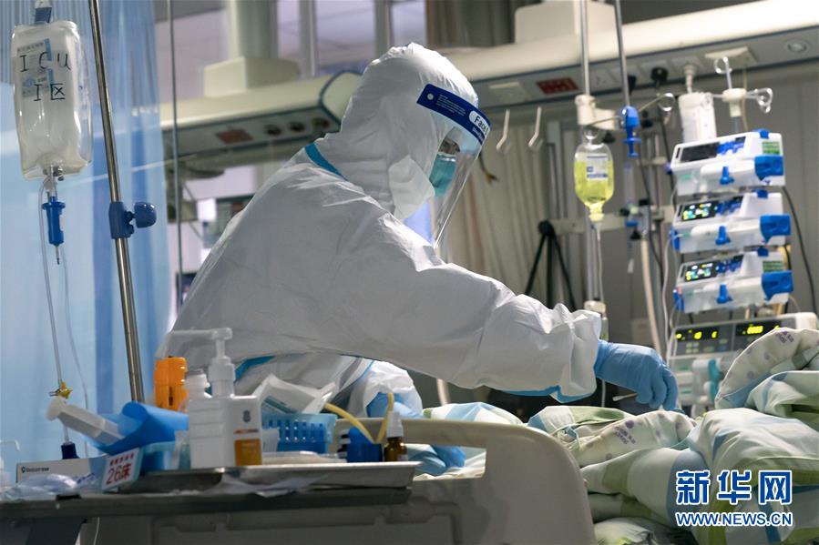 (新華全媒頭條·圖文互動(dòng))(1)凡人亦英雄——連線一線醫(yī)護(hù)人員