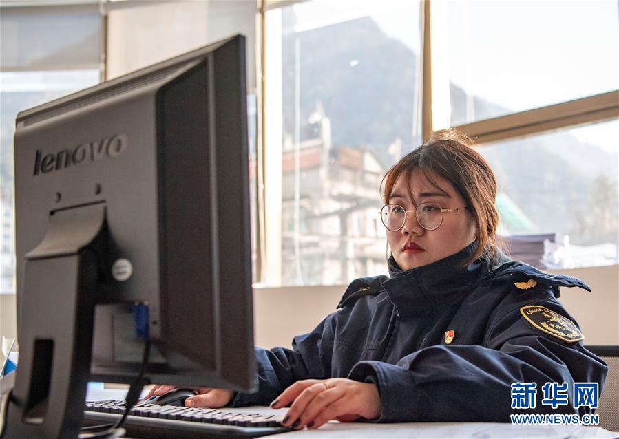 （新春走基層&middot;圖文互動）（6）邊境口岸靜候春天