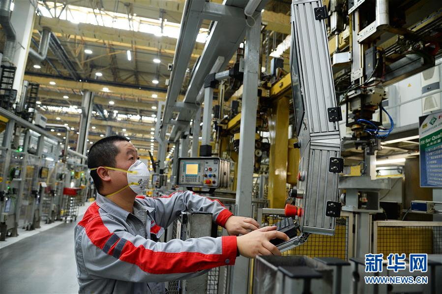 #(來自經(jīng)濟前沿的故事·企業(yè)復工復產(chǎn)·圖文互動)(1)“陽光總在風雨后”——制造業(yè)大省江蘇開啟有序復工