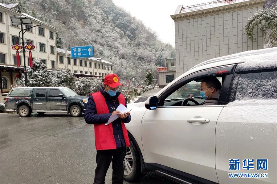 #（新華全媒頭條&middot;圖文互動）（8）農(nóng)村戰(zhàn)&ldquo;疫&rdquo;如何攻堅？&mdash;&mdash;來自湖北農(nóng)村疫情防控一線的報告