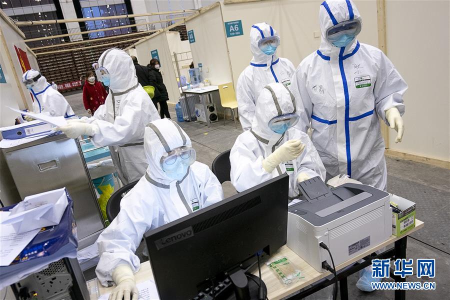 （新華全媒頭條&middot;圖文互動）（2）托舉生命的方舟&mdash;&mdash;方艙醫(yī)院建設(shè)記