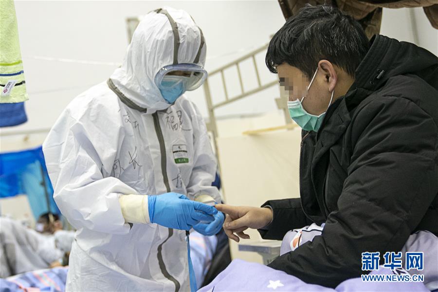 （新華全媒頭條&middot;圖文互動）（6）托舉生命的方舟&mdash;&mdash;方艙醫(yī)院建設(shè)記