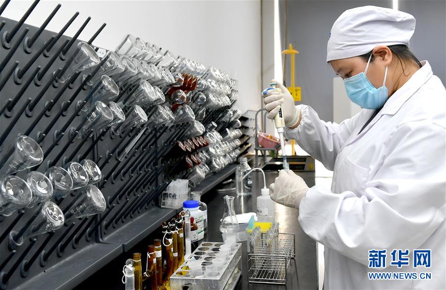 （圖文互動(dòng)）（2）&ldquo;春天到了，熟悉的生活正在慢慢回來&rdquo;&mdash;&mdash;陜西多地復(fù)產(chǎn)復(fù)工一線見聞