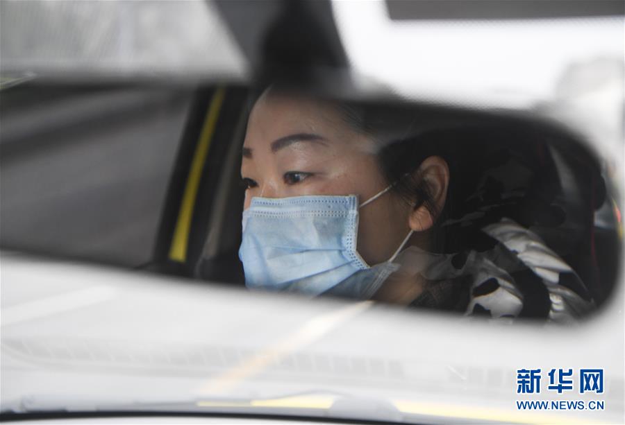 （聚焦疫情防控&middot;圖文互動）（1）&ldquo;讓醫(yī)務人員無后顧之憂！&rdquo;&mdash;&mdash;重慶志愿者&ldquo;守護&rdquo;千余名一線醫(yī)護人員家屬見聞