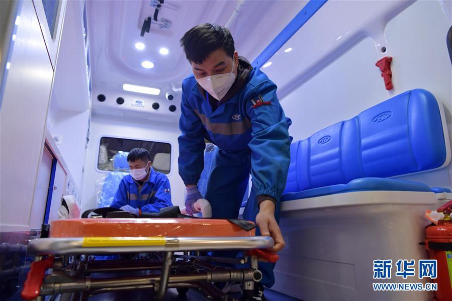 （在習(xí)近平新時(shí)代中國(guó)特色社會(huì)主義思想指引下&mdash;&mdash;新時(shí)代新作為新篇章&middot;習(xí)近平總書記關(guān)切事&middot;圖文互動(dòng)）（8）不放松！&mdash;&mdash;各地努力抓緊抓實(shí)抓細(xì)疫情防控