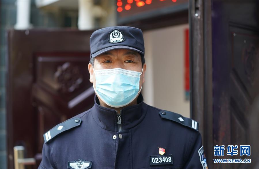 （新華全媒頭條）（2）在大考中交出合格答卷&mdash;&mdash;習(xí)近平總書記湖北武漢考察為打贏湖北保衛(wèi)戰(zhàn)、武漢保衛(wèi)戰(zhàn)指明方向