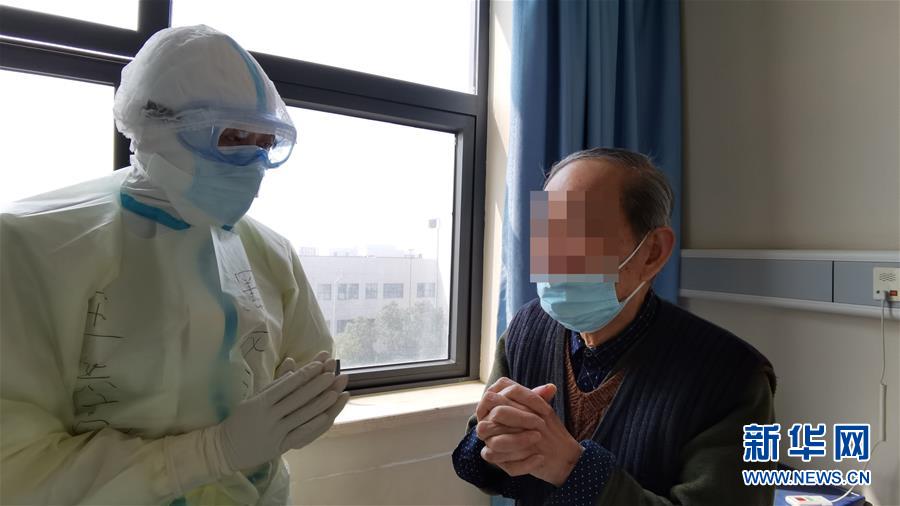 （聚焦疫情防控&middot;圖文互動）（1）重癥醫(yī)生王洪亮：&ldquo;沖在前，守到底&rdquo;
