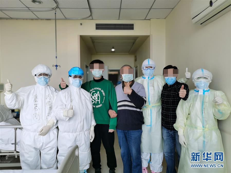 （聚焦疫情防控&middot;圖文互動）（2）重癥醫(yī)生王洪亮：&ldquo;沖在前，守到底&rdquo;