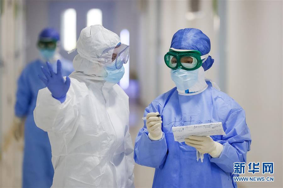 （新華全媒頭條&middot;圖文互動）（3）最美逆行者，武漢永遠記得你！&mdash;&mdash;首批援鄂醫(yī)療隊返程紀(jì)實