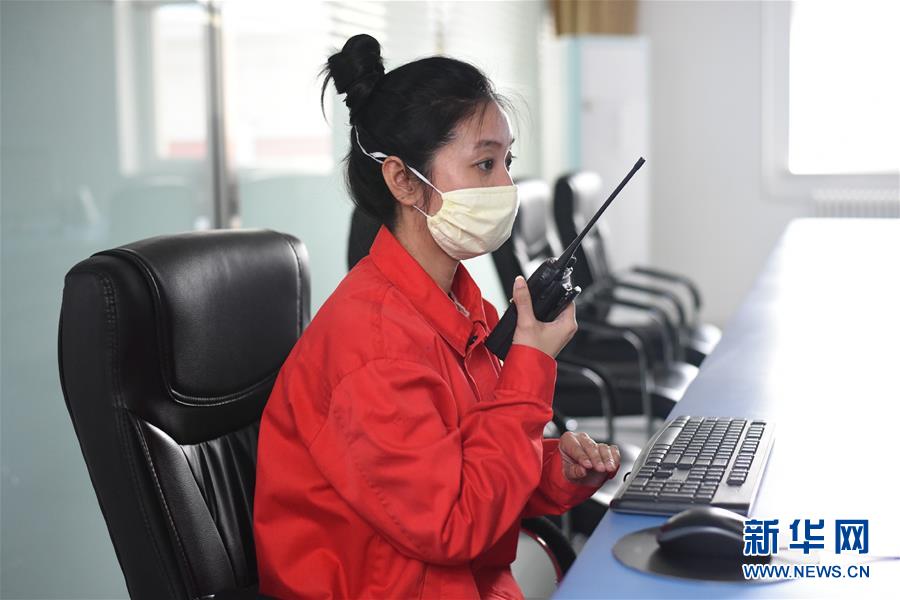 （圖文互動）（5）在戰(zhàn)&ldquo;疫&rdquo;中&ldquo;加油打氣&rdquo;&mdash;&mdash;大慶油田復工復產見聞