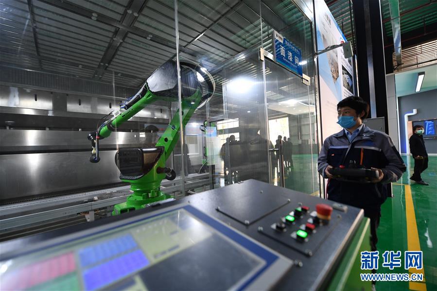 （聚焦復(fù)工復(fù)產(chǎn)&middot;圖文互動）（2）記者手記：戰(zhàn)&ldquo;疫&rdquo;中增長，這些企業(yè)做對了什么？