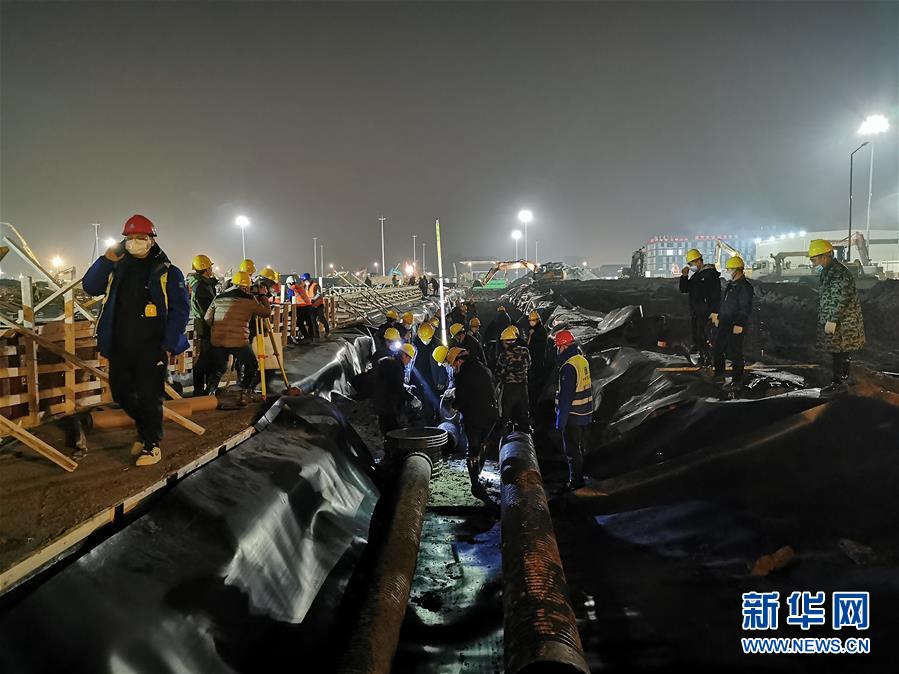 （一線抗疫群英譜&middot;圖文互動）（3）羅文浩：&ldquo;女兒，你的名字里有溫暖，有榮光！&rdquo;