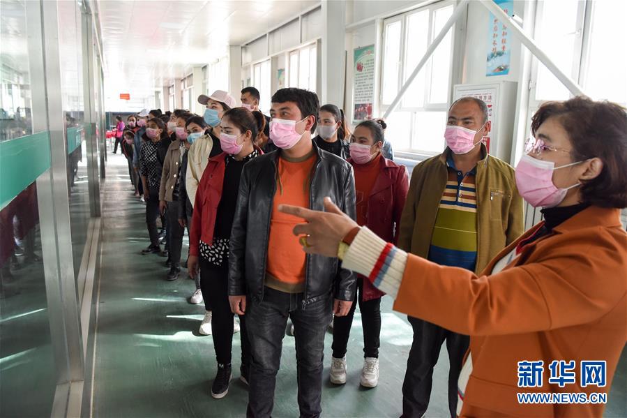 （決戰(zhàn)決勝脫貧攻堅(jiān)&middot;圖文互動）（1）決戰(zhàn)昆侖&mdash;&mdash;新疆聚焦10個(gè)未摘帽縣展開深度貧困攻堅(jiān)戰(zhàn) 