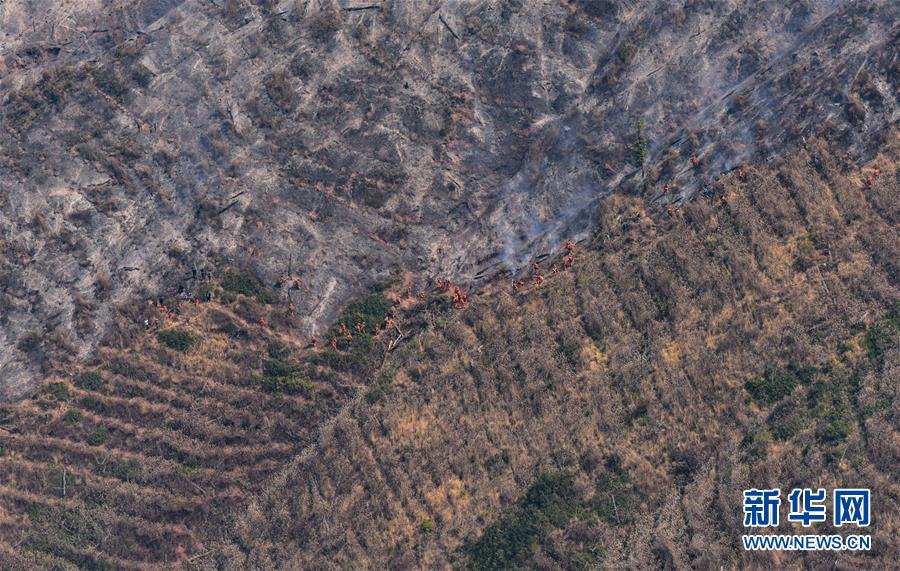 （圖文互動）（2）四川西昌市經(jīng)久鄉(xiāng)森林火災(zāi)明火已撲滅