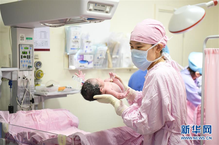 （新華全媒頭條&middot;圖文互動）（5）&ldquo;我看不見你的樣子，但我知道你是誰&rdquo;&mdash;&mdash;寫在國際護士節(jié)來臨之際