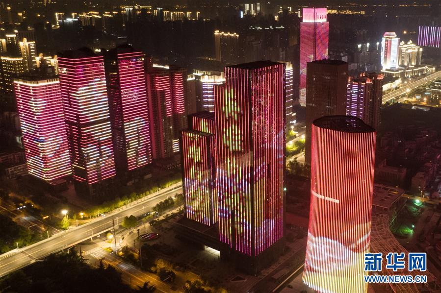 （新華全媒頭條&middot;&ldquo;抗擊疫情的中國行動(dòng)&rdquo;白皮書&middot;圖文互動(dòng)）（7）人民至上、生命至上的中國答卷&mdash;&mdash;從白皮書看中國抗擊疫情歷程