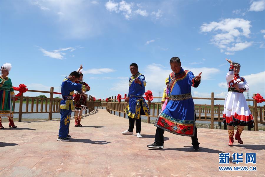 (熱點(diǎn)鮮報(bào)·走向我們的小康生活·圖文互動(dòng))(4)你沒(méi)聽(tīng)過(guò)的伊瑪堪——“北大倉(cāng)”里話小康之三