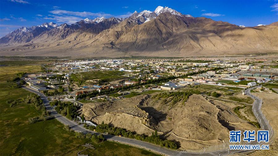 （新華全媒頭條&middot;圖文互動）（2）飛吧，&ldquo;帕米爾雄鷹&rdquo;！