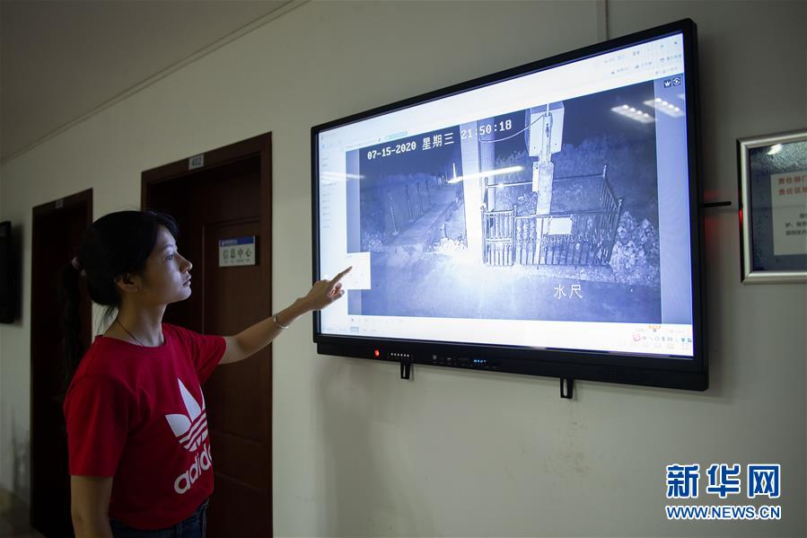 （防汛抗洪&middot;圖文互動）（5）在大堤上成長，為人民守護(hù)&mdash;&mdash;洪水中的青年&ldquo;生力軍&rdquo;