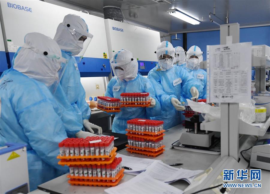 （新華全媒頭條&middot;圖文互動(dòng)）（8）首都再戰(zhàn)&ldquo;疫&rdquo;，難忘40天&mdash;&mdash;寫在北京應(yīng)急響應(yīng)級(jí)別降級(jí)之際 