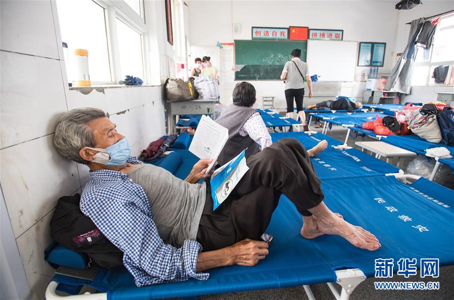 （在習(xí)近平新時(shí)代中國特色社會(huì)主義思想指引下&mdash;&mdash;新時(shí)代新作為新篇章&middot;習(xí)近平總書記關(guān)切事&middot;圖文互動(dòng)）（5）戰(zhàn)疫魔,斗洪魔&mdash;&mdash;湖北全力應(yīng)對(duì)防疫、防汛疊加&ldquo;雙考&rdquo;