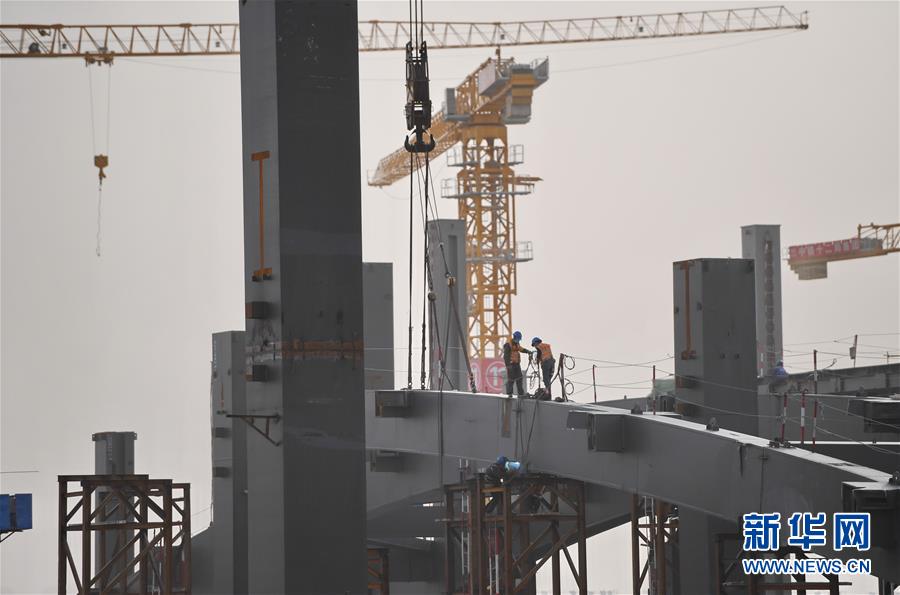 （新華全媒頭條&middot;圖文互動(dòng)）（10）&ldquo;1毫米&rdquo;之內(nèi)的智慧與引領(lǐng)&mdash;&mdash;寫在智能高鐵京雄城際全線軌道貫通之際