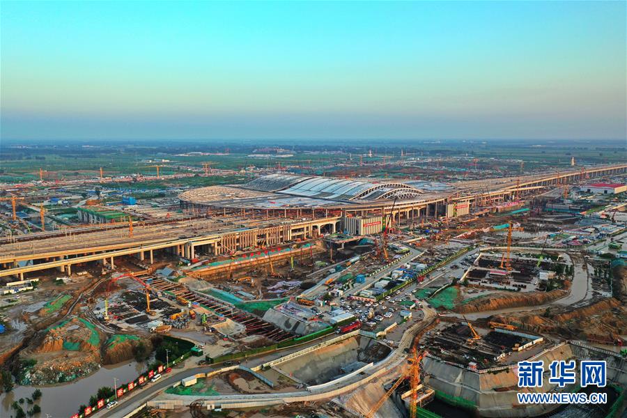 （新華全媒頭條&middot;圖文互動(dòng)）（14）&ldquo;1毫米&rdquo;之內(nèi)的智慧與引領(lǐng)&mdash;&mdash;寫在智能高鐵京雄城際全線軌道貫通之際