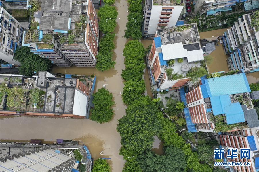 （防汛抗洪&middot;圖文互動）（3）筑起防大汛的堅強防線&mdash;&mdash;重慶防御長江、嘉陵江過境洪峰現(xiàn)場記錄