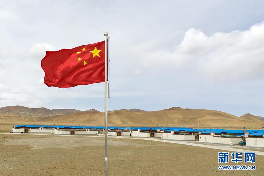（新華全媒頭條&middot;圖文互動(dòng)）（10）闊步走在新時(shí)代康莊大道上&mdash;&mdash;以習(xí)近平同志為核心的黨中央關(guān)心西藏工作紀(jì)實(shí)