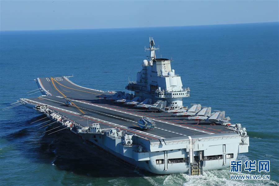 （在習(xí)近平強(qiáng)軍思想指引下&middot;我們?cè)趹?zhàn)位報(bào)告&middot;圖文互動(dòng)）奮飛在新時(shí)代的海天&mdash;&mdash;海軍某艦載航空兵部隊(duì)備戰(zhàn)打仗記事